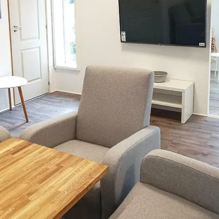 Stunning In W/ Jacuzzi, Wifi And 2 Bedrooms Balatonszemes